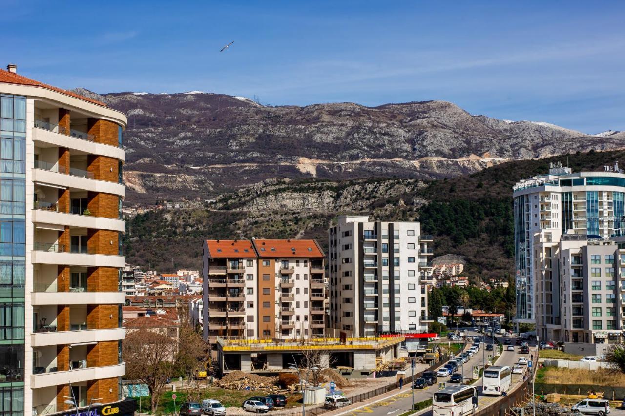 Apartments Lora In Apart-Hotel Budva Buitenkant foto