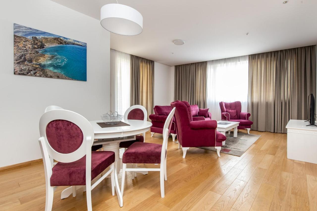 Apartments Lora In Apart-Hotel Budva Buitenkant foto