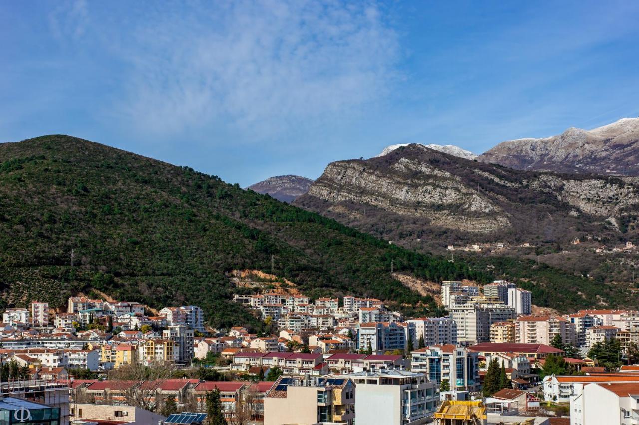 Apartments Lora In Apart-Hotel Budva Buitenkant foto