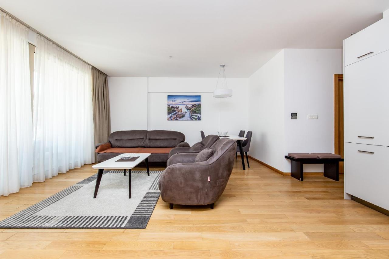 Apartments Lora In Apart-Hotel Budva Buitenkant foto
